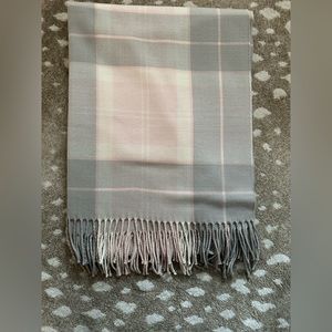Women’s Barbour Scarf